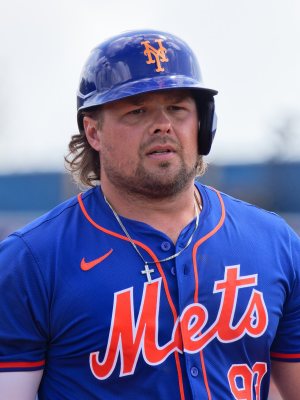 Luke Voit