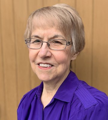 Elizabeth Raum
