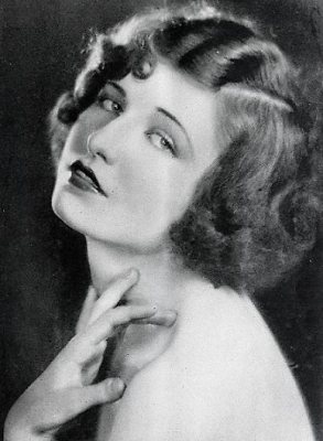 Evelyn Peirce