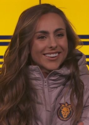 Zoe Burns