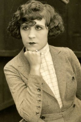 Virginia Fox