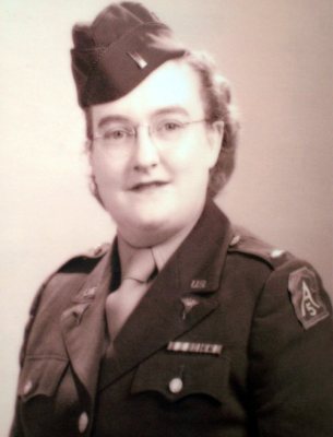 Elaine Roe