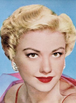 Anne Baxter
