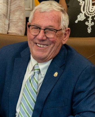 Thomas E. Saunders