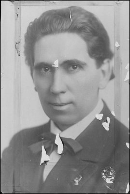 Tom E. Davis