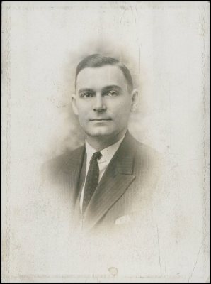 Lewis Duemke