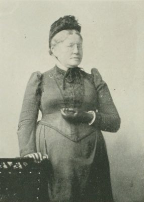 Julia Knowlton Dyer