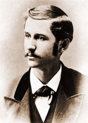 Laton Alton Huffman