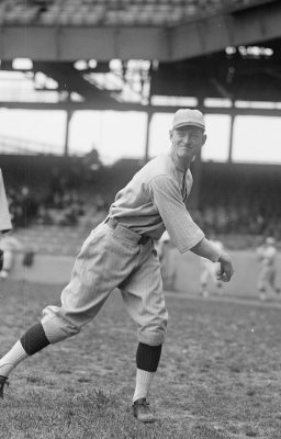 Curt Fullerton