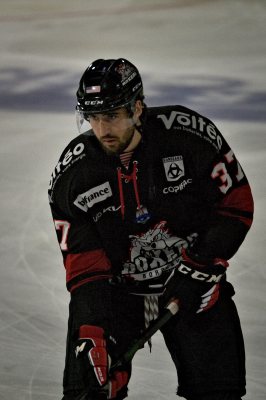Hunter Warner