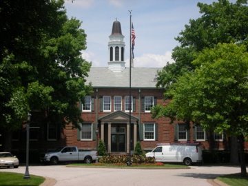 Des Peres City Hall 01