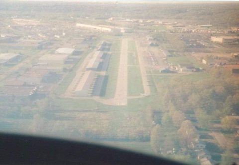 3WE Weiss Airport St. Louis County MO c1993