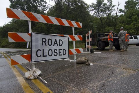 Missouri Guardsmen assist communities with flood response 130808-A-BC123-001