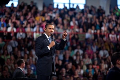 Barack Obama at town hall in Arnold, MO 4-29-09 1