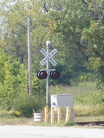 RR Xing Sign