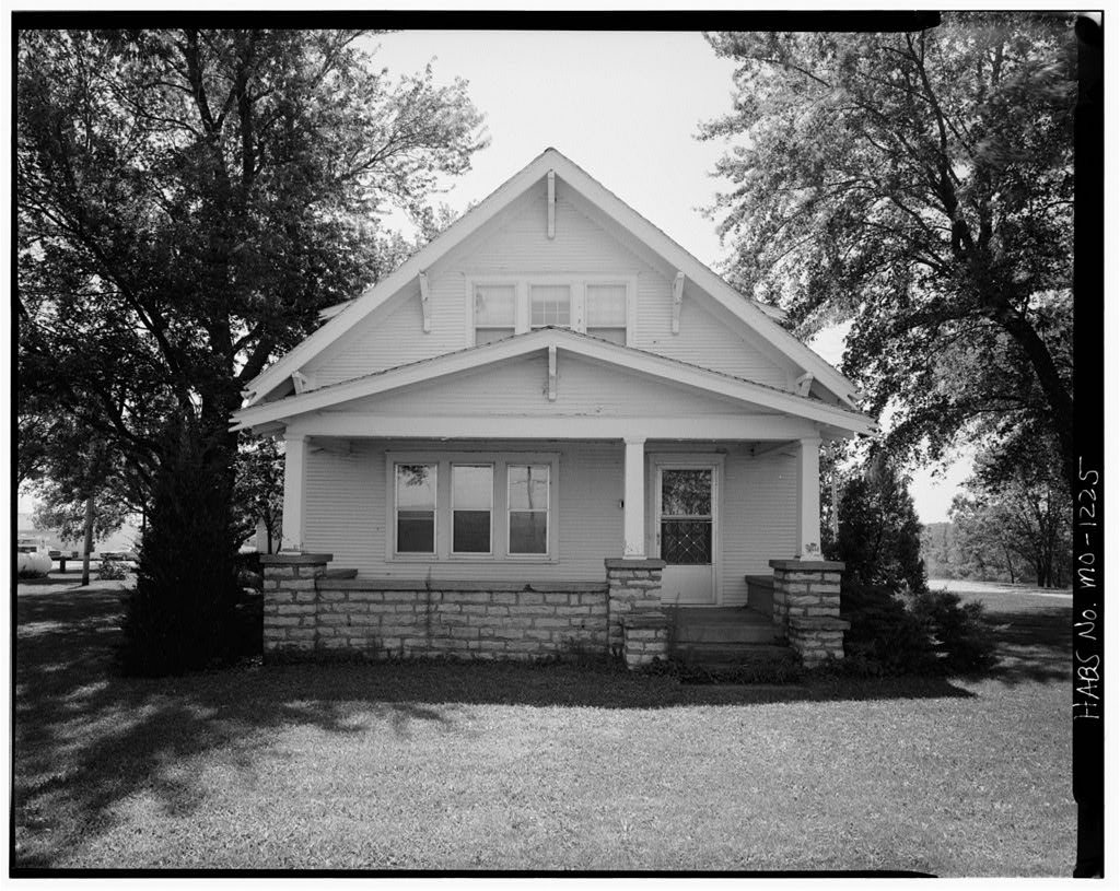 James Poff House, Paradise Road