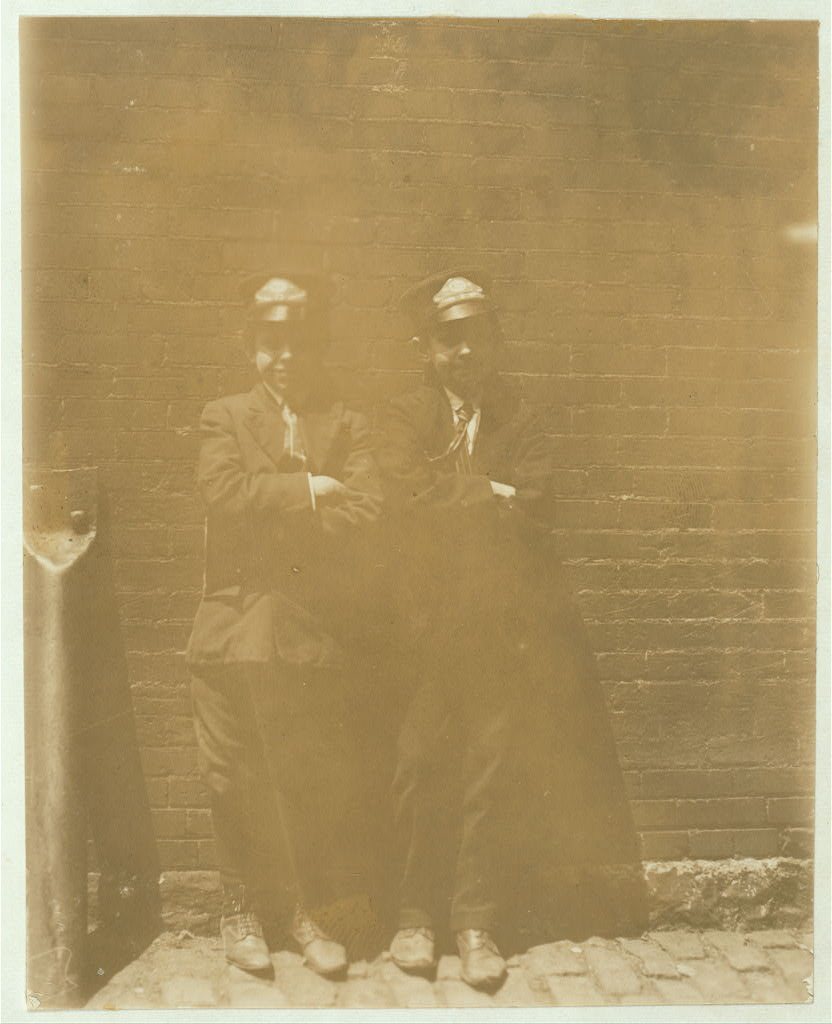 Young messengers, Olive St. Location: St. Louis, Missouri