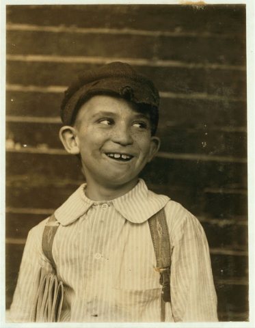"Livers" a young newsie. Location: St. Louis, Missouri