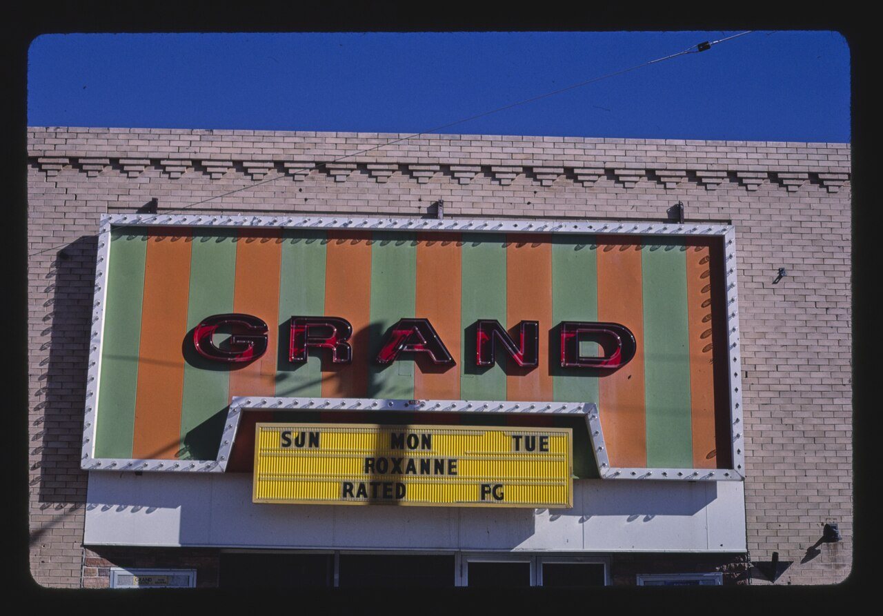 Grand Theater, Main Street