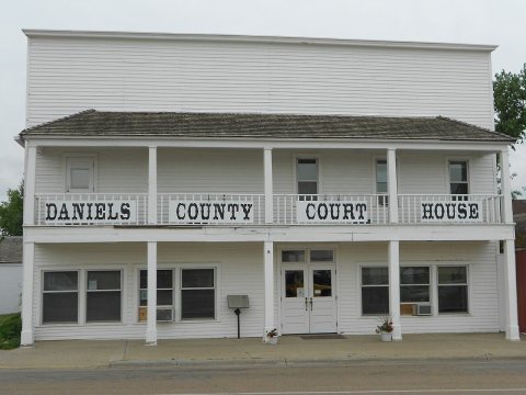 Daniels County Courthouse