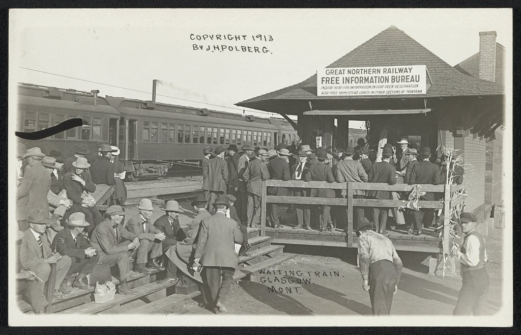 Waiting train