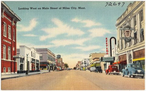 Looking West on Main Street of Miles City, Mont (72697)