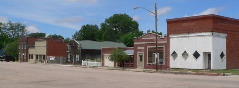 Staplehurst, Nebraska A Street N side 1