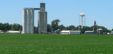 Murdock, Nebraska from SE 1