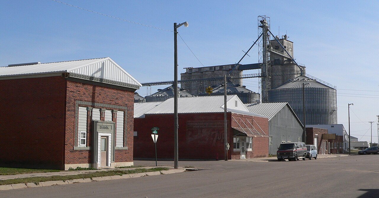 Holstein, Nebraska Main Ave E side