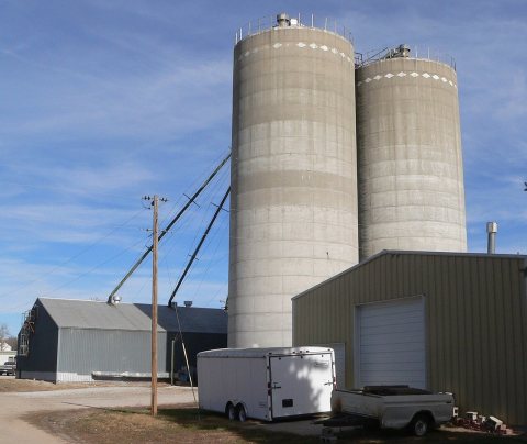 Ayr, Nebraska grain elevator 1