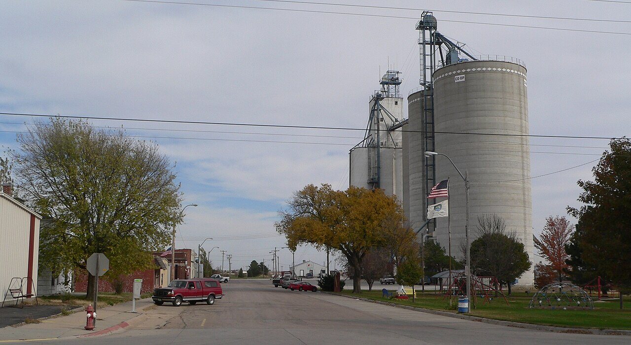 Waco, Nebraska downtown 1