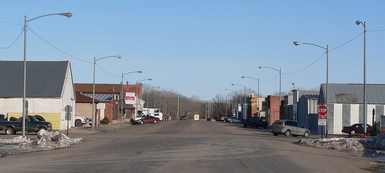 Cedar Rapids, Nebraska Main St E of 4th St