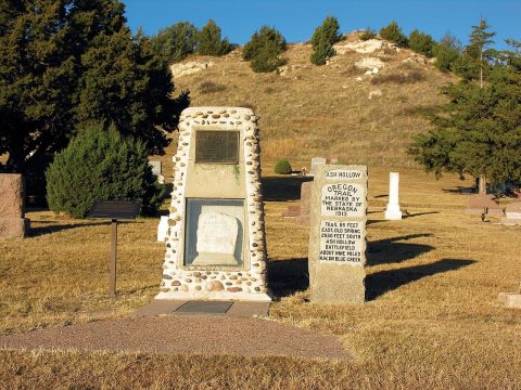 D-17c. Pioneer Grave at Ash Hollow Cemetery on the California, Mormon Pioneer, and Oregon National Historic Trails (200…