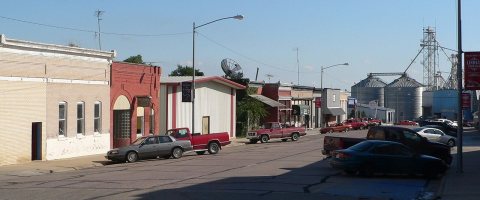 Lindsay, Nebraska Pine Street 3