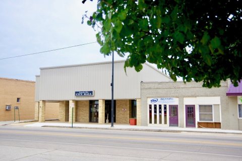 Leachville-City-Hall-ar