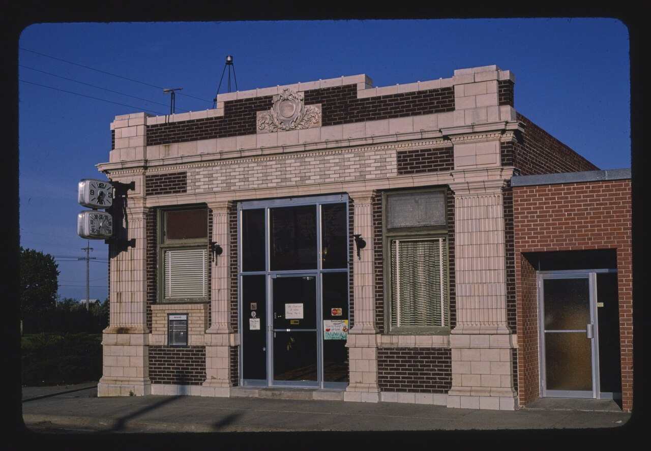 Bank of Overton, C Street
