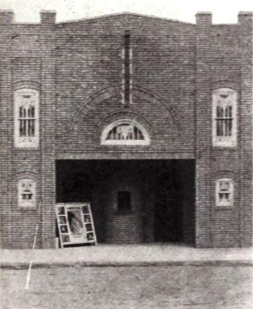 Moon Theatre, Spencer, Nebraska - Jun 1922 EH