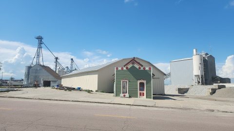 Downtown Pender View A