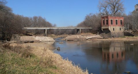 Blue Springs, Nebraska dam and bridge