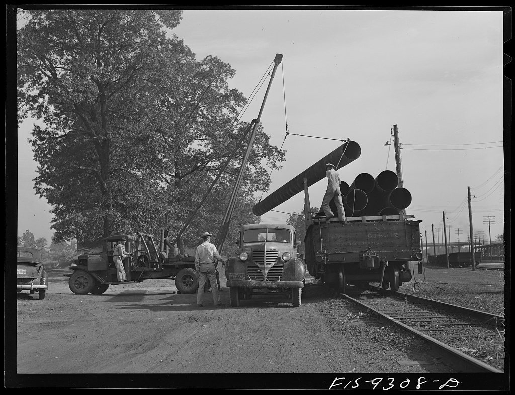 Little Rock, Arkansas to Missouri-Arkansas state line. Bald Knob, Arkansas. War emergency pipeline from Longview, Texas…