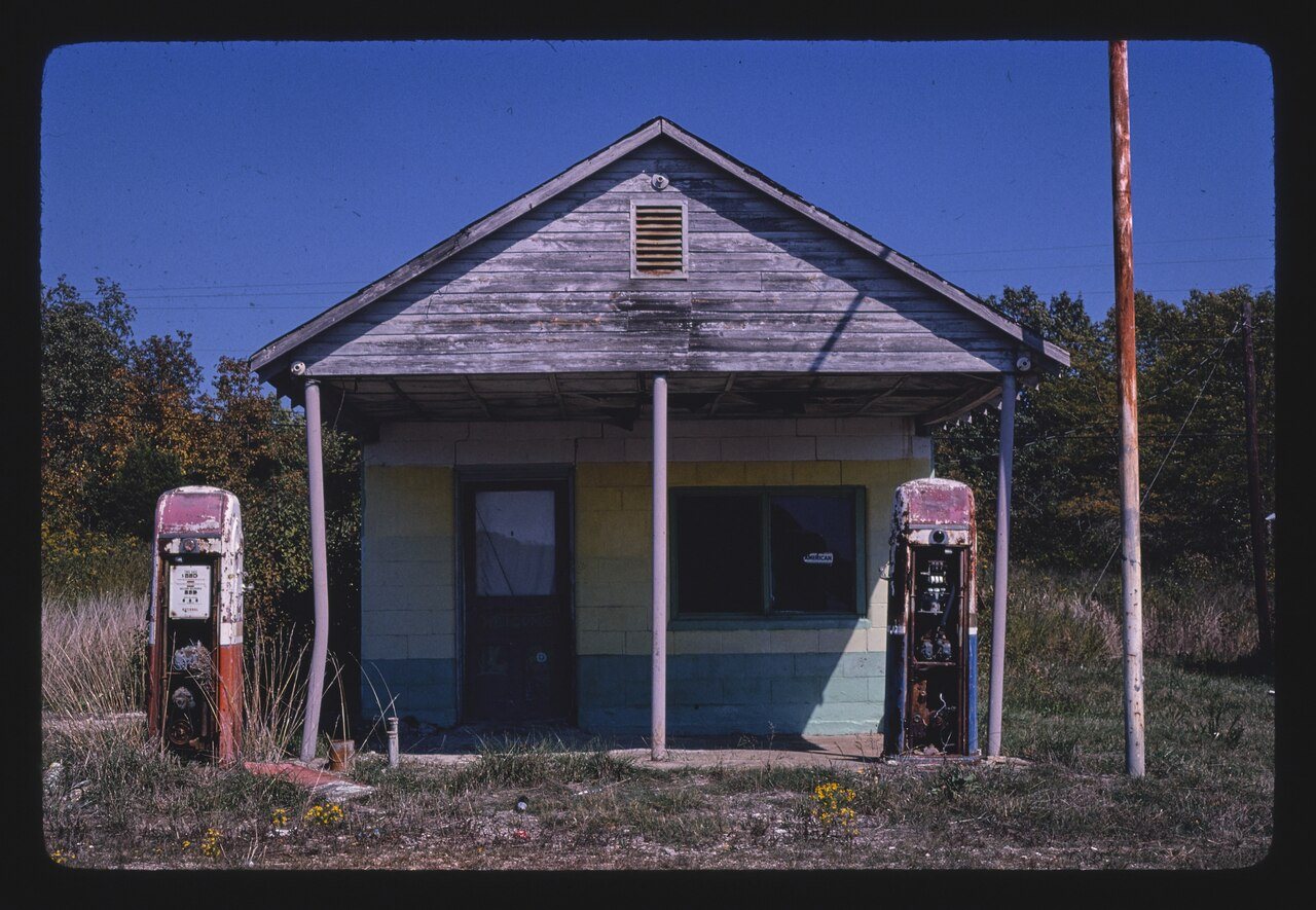 Old Amoco station