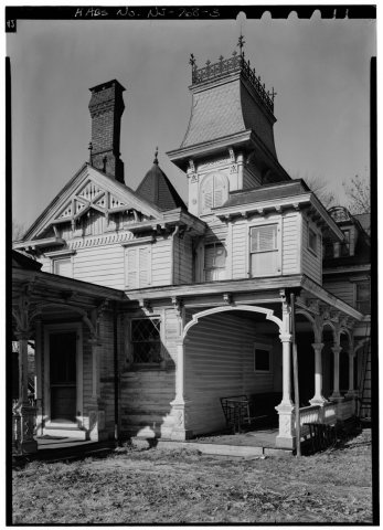 DETAIL, SOUTHEAST REAR, SHOWING MANSARD-ROOFED TOWER - William E. Emery House, 3 East Main Street