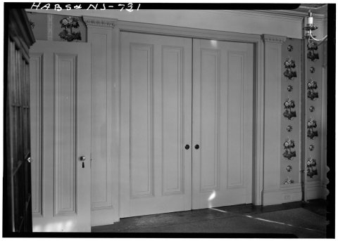 February 1963 FIRST FLOOR-SLIDING DOOR DIVIDING DOUBLE PARLOR - John G. Reading House, 151-153 Main Street