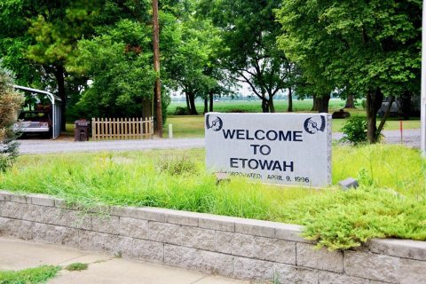 Etowah-welcome-sign-ar