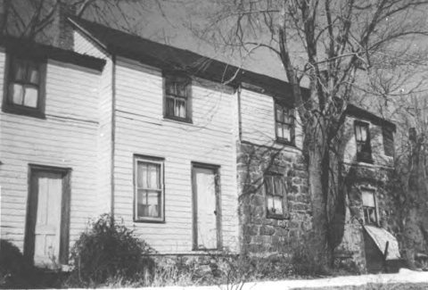 WhiteTenantHouse