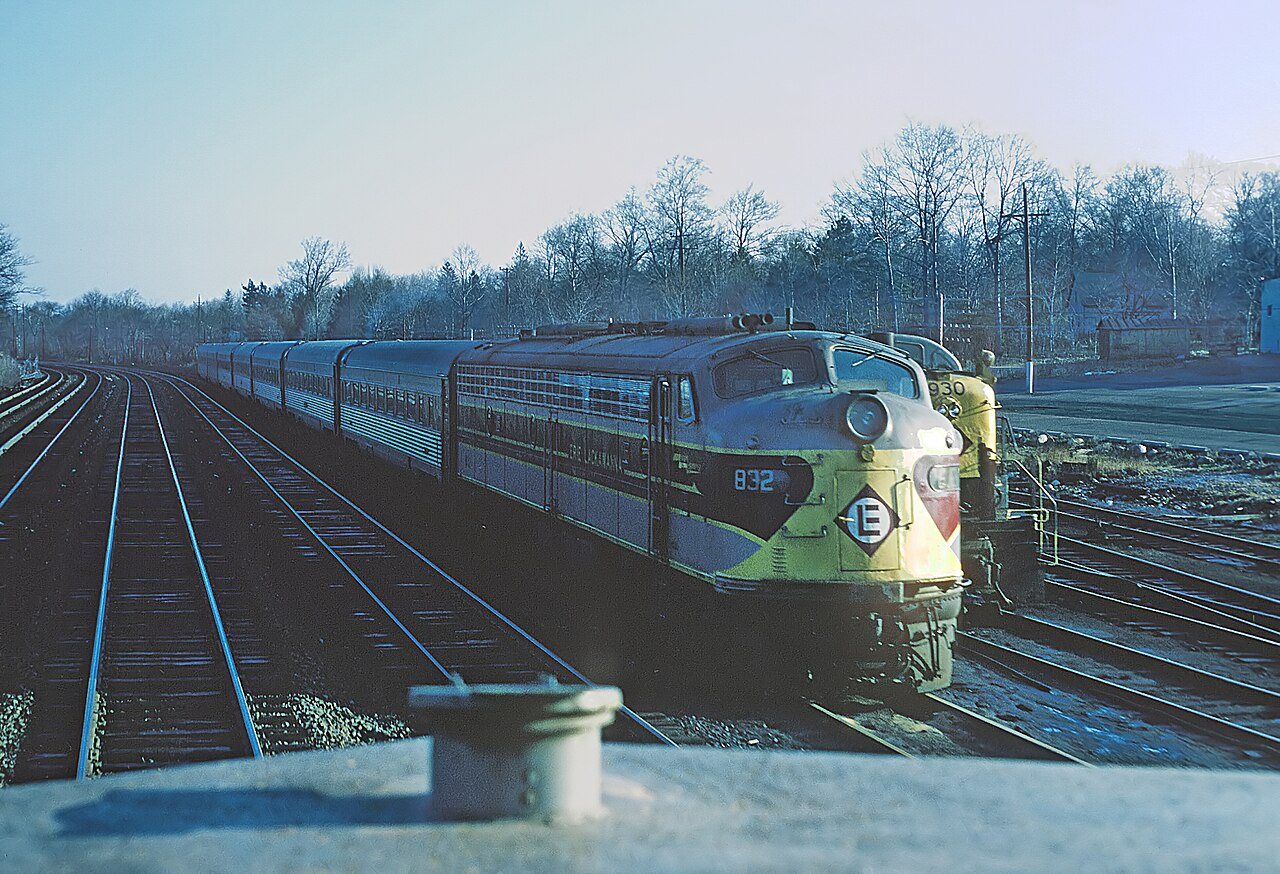 Roger Puta took these 5 during a cab ride on from EL freight NY-97 on April 25, 1970