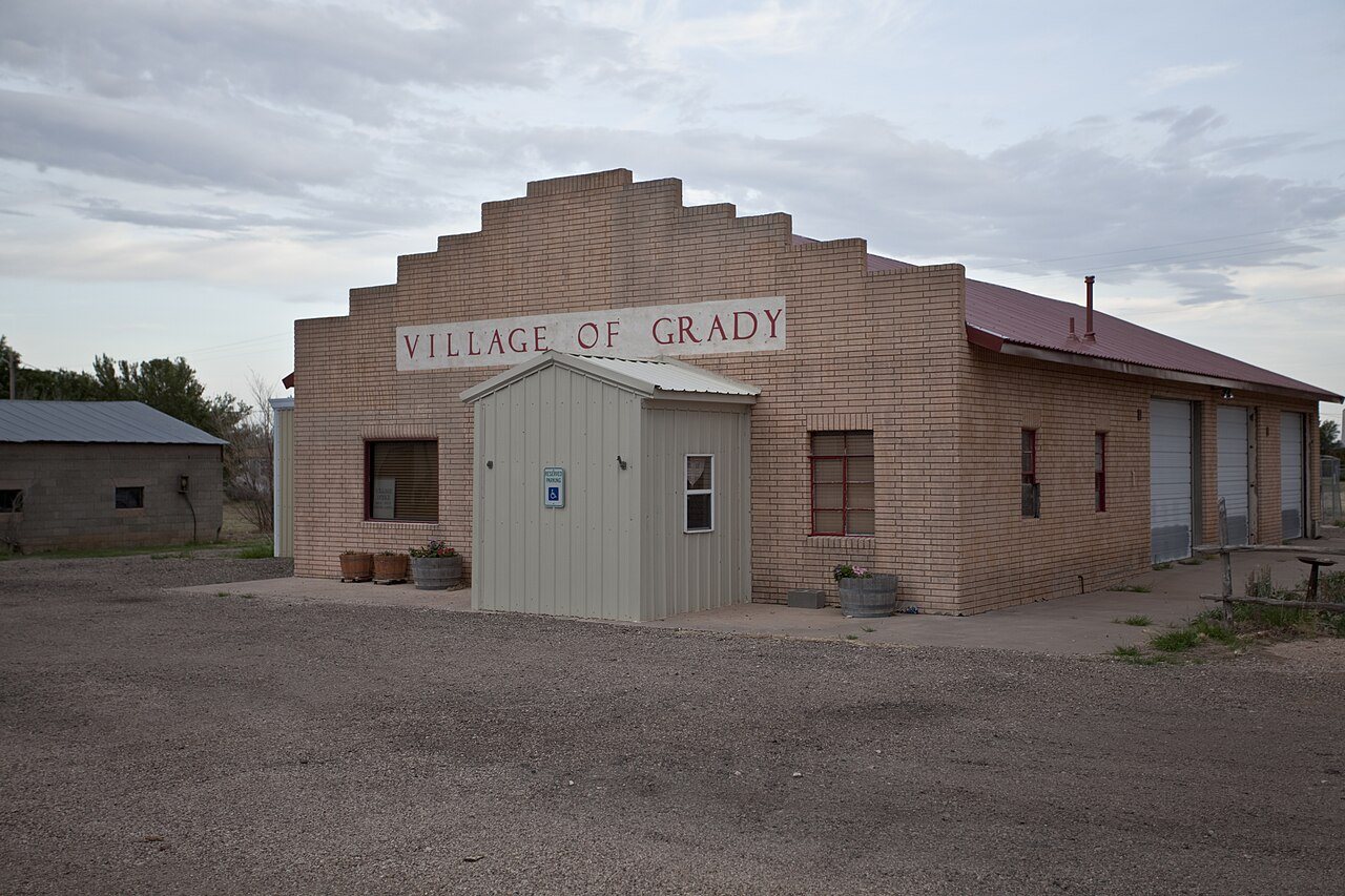 Grady New Mexico City Hall 2011