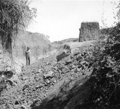 Folsom archeological site Wild horse Arroyo before 1922