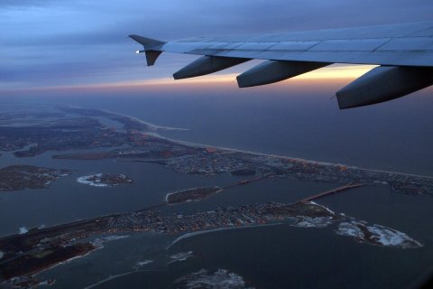 LONG ISLAND JFK FROM A310 CSA OK-WAA FLIGHT JFK-PRG