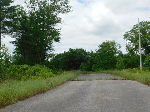 NY 185 old alignment in